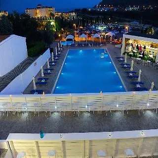 فندق Saint George 3*